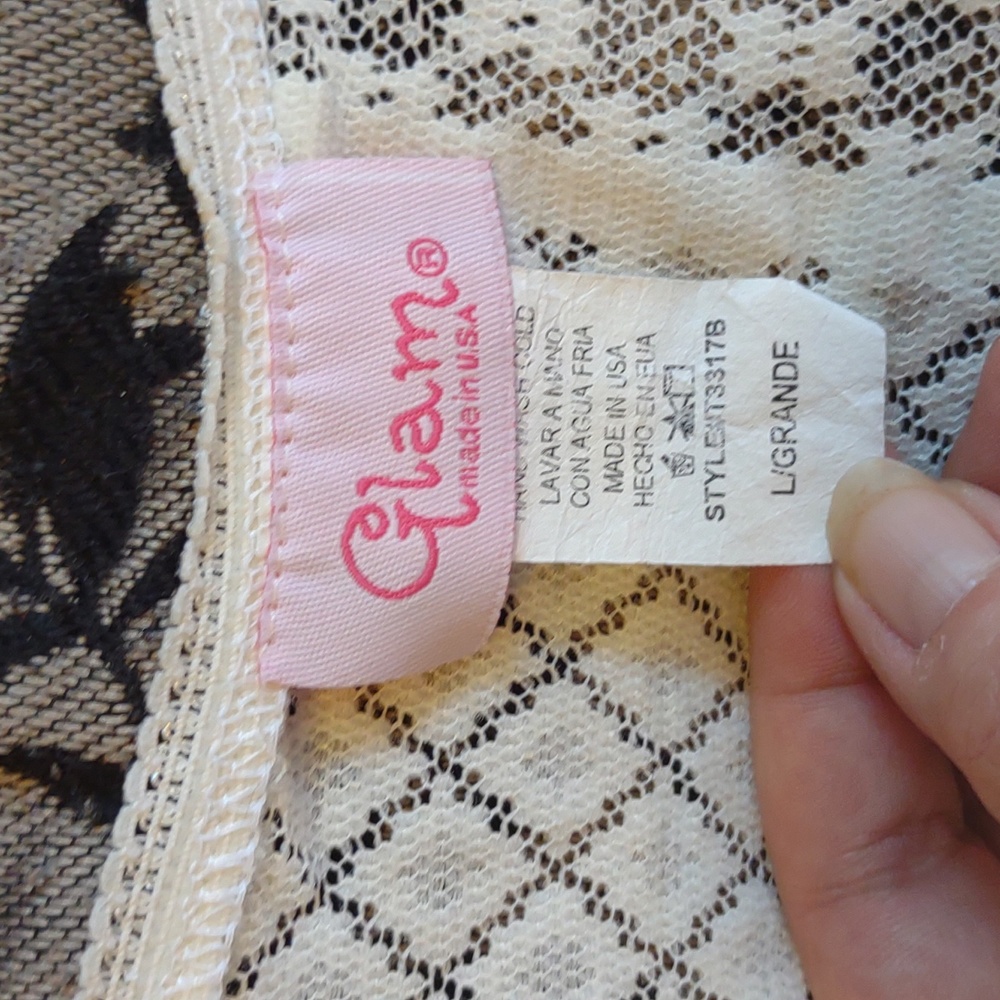 Patchwork Lace Bell Sleeve Top - Picture 6 of 6